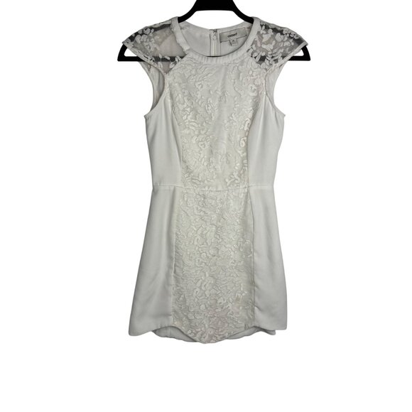Cameo‎ White Embroidered Dress XS Bridal Engagement Rehearsal Dinner Dress - Picture 2 of 11